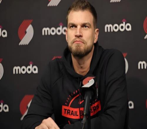 塞蒂恩教练,着重对新加,盟一队球员,南宫28NG娱乐官网,南宫28NG娱乐品牌,南宫28NG娱乐精彩,南宫28NG娱乐