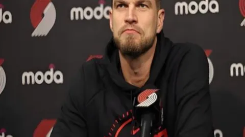 塞蒂恩教练着重对新加盟一队球员进行高强度训练