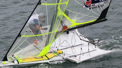 拜仁对决曼城欧冠八强预测：拜仁险境重重，曼城能否登顶欧冠之巅？